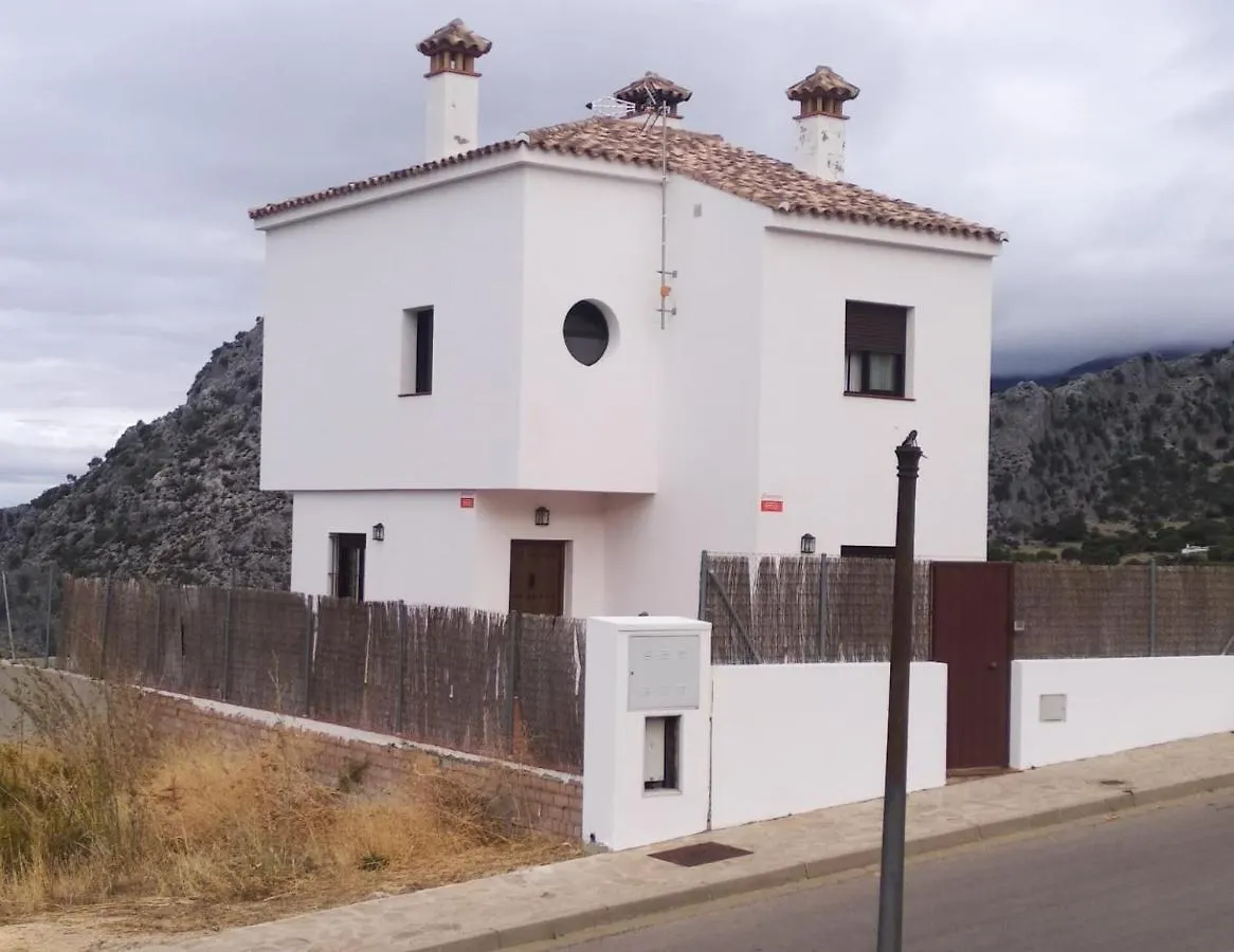 La Atalaya Villa Benaocaz 0*,